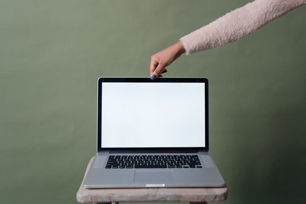 Locação de notebook em Campo Grande MS como funciona o serviço e quando contratar